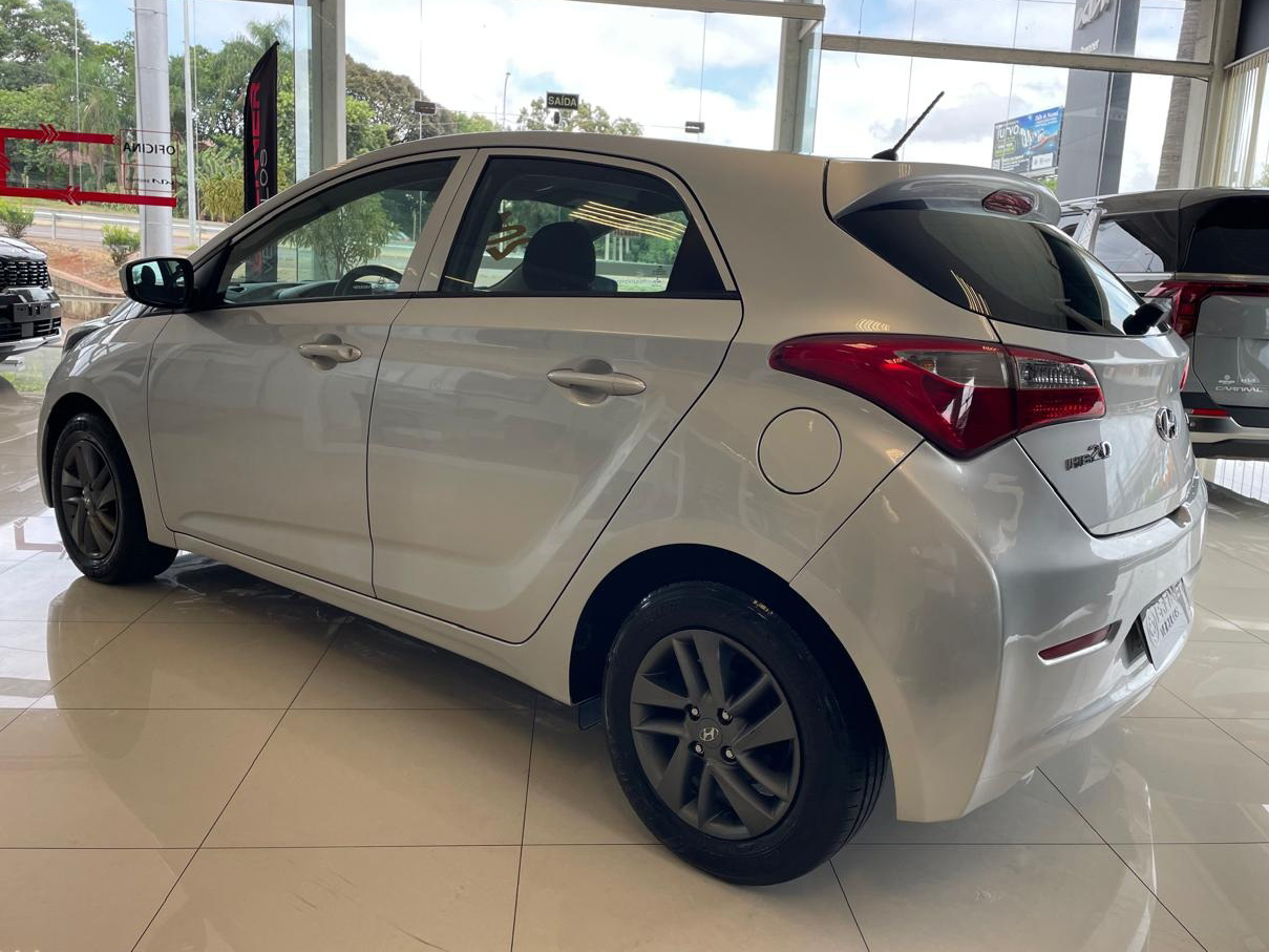 Foto Hyundai HB20 1.6 2013